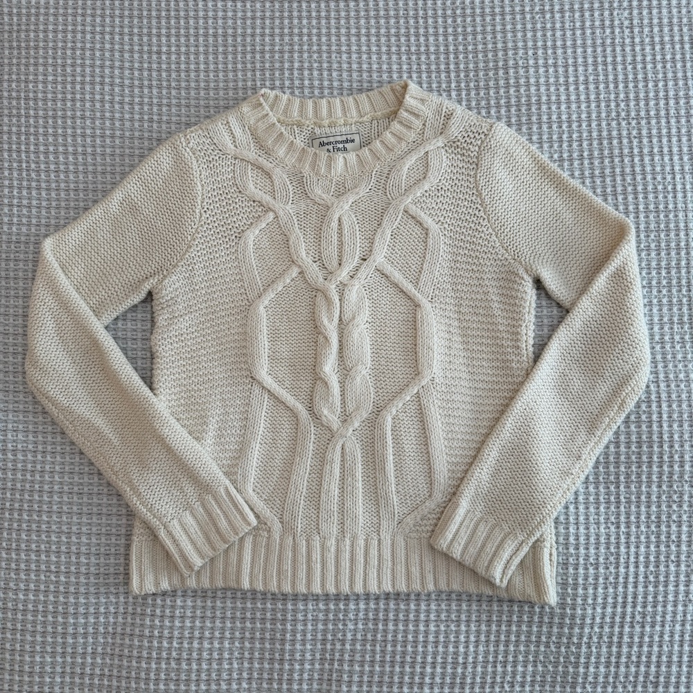 Abercrombie & Fitch Cable Knit Sweater